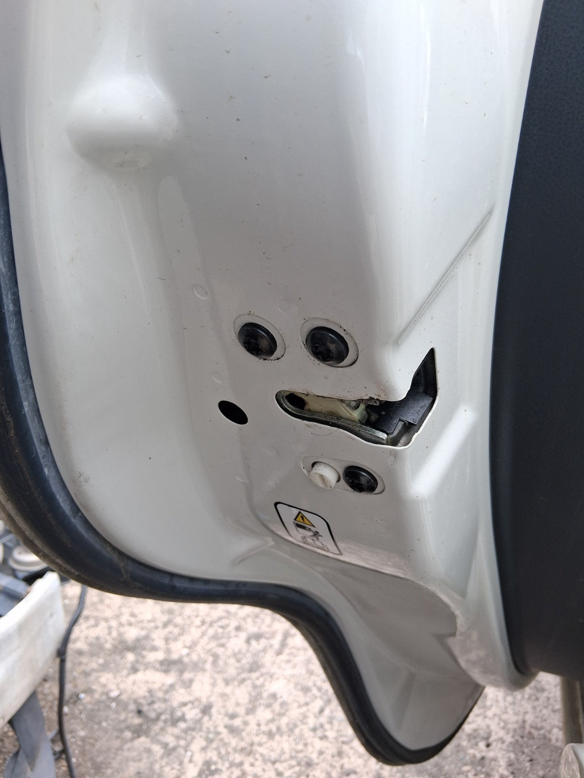 2019 FIAT 500L URBAN HATCH NSR PASSENGER SIDE REAR DOOR LOCK MECHANISM