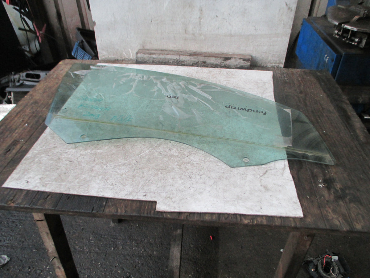 SKODA FABIA MK3 OSF DRIVER SIDE FRONT WINDOW GLASS