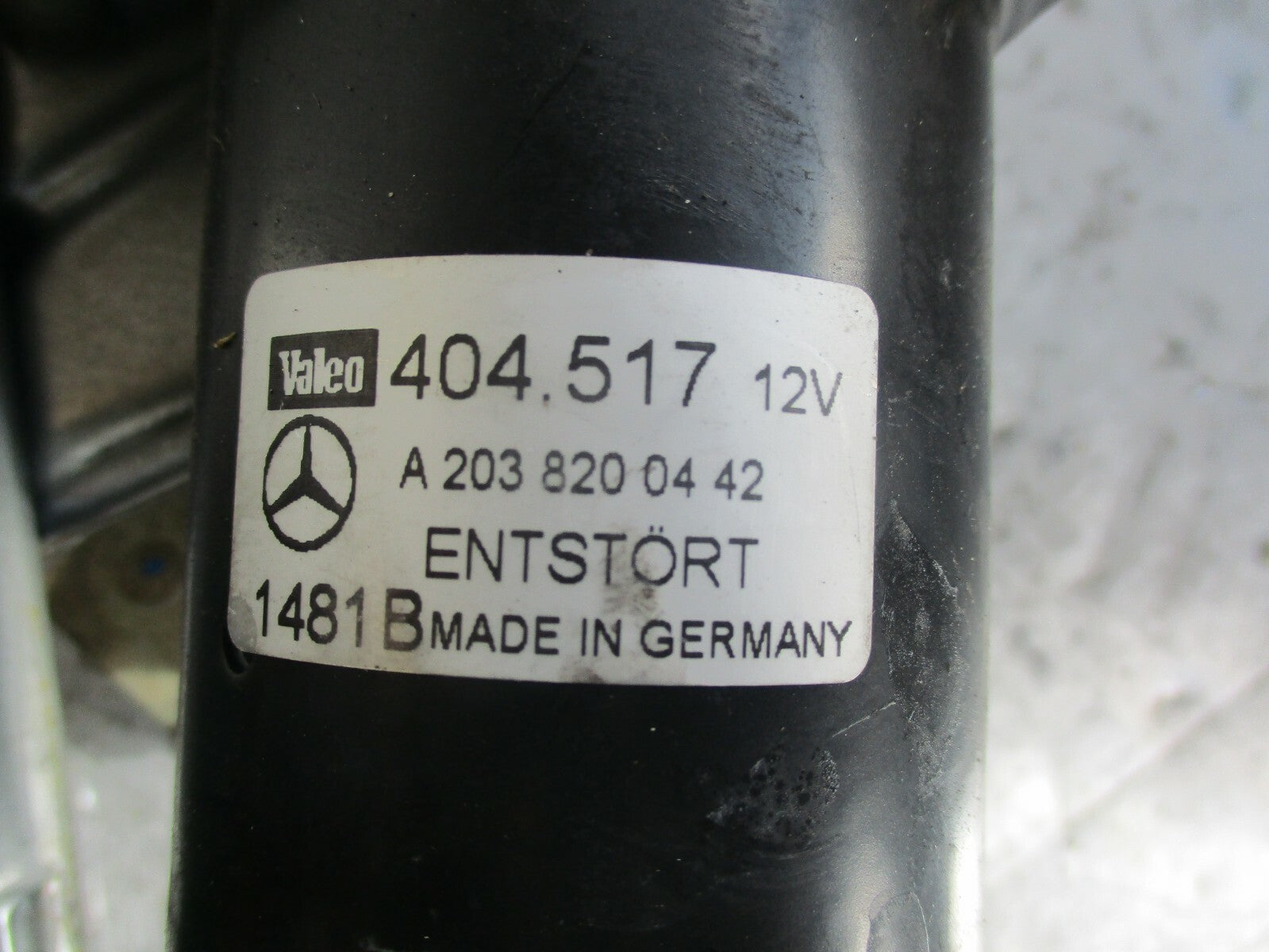 MERCEDES C CLASS W203 FRONT WINDSCREEN WIPER MOTOR LINKAGE MECHANISM A2038200442
