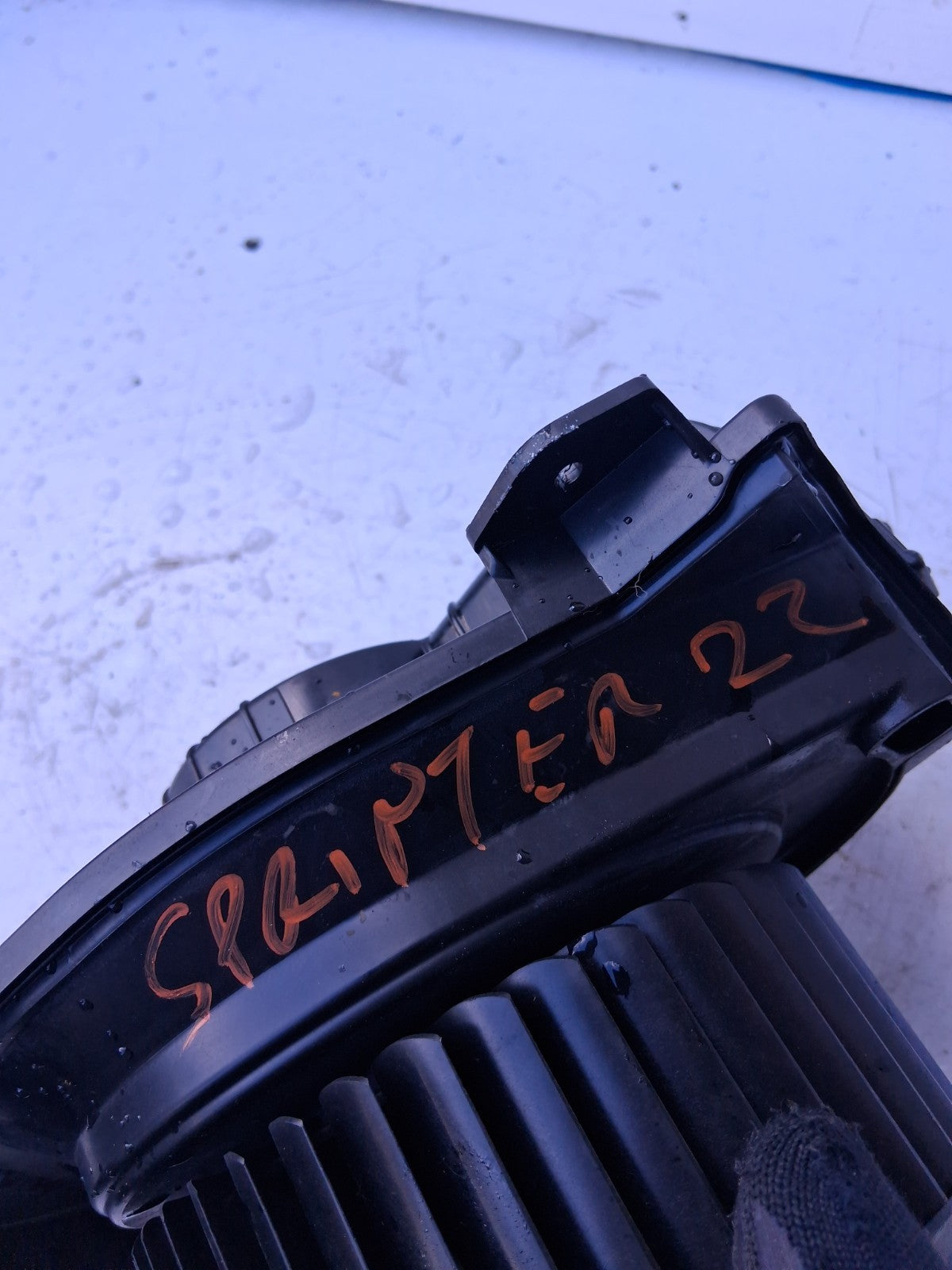 2022 MERCEDES SPRINTER HEATER BLOWER FAN MOTOR A0008308002