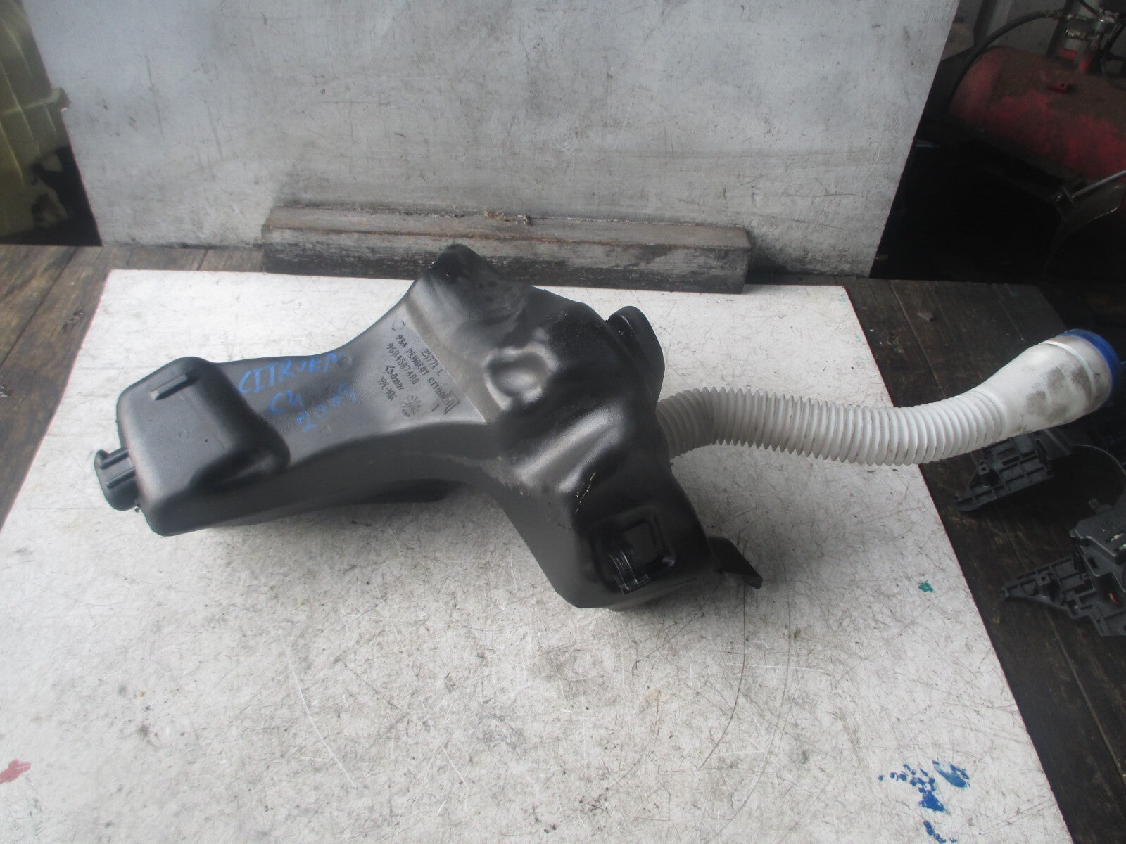 CITROEN C4 MK1 2009 WINDSCREEN WASHER BOTTLE 9684507480