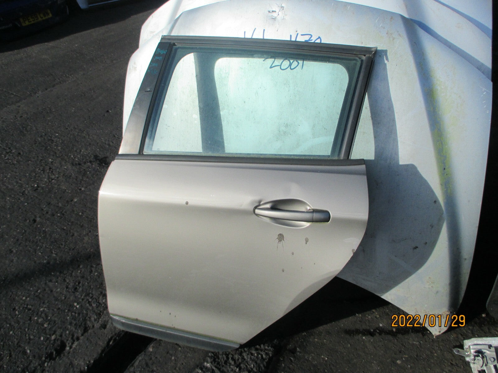 PEUGEOT 2008 MK1 2014 NSR PASSENGER SIDE REAR COMPLETE DOOR