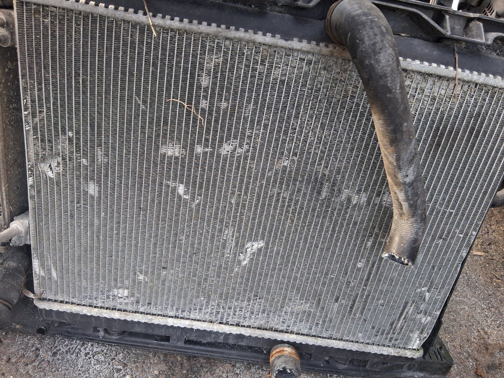 2013 PEUGEOT 5008 MK1 1.6 DIESEL RADIATOR RAD PACK WITH FAN 9680533480