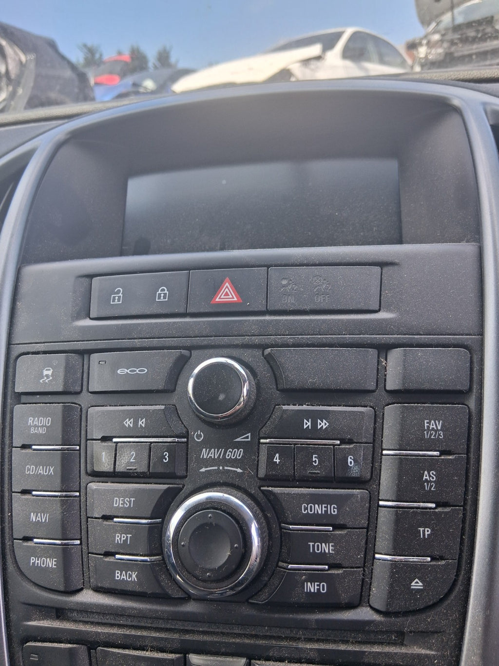 2013 VAUXHALL ASTRA J ESTATE RADIO STEREO WITH AC HEATER CONTROL SWITCH PANEL