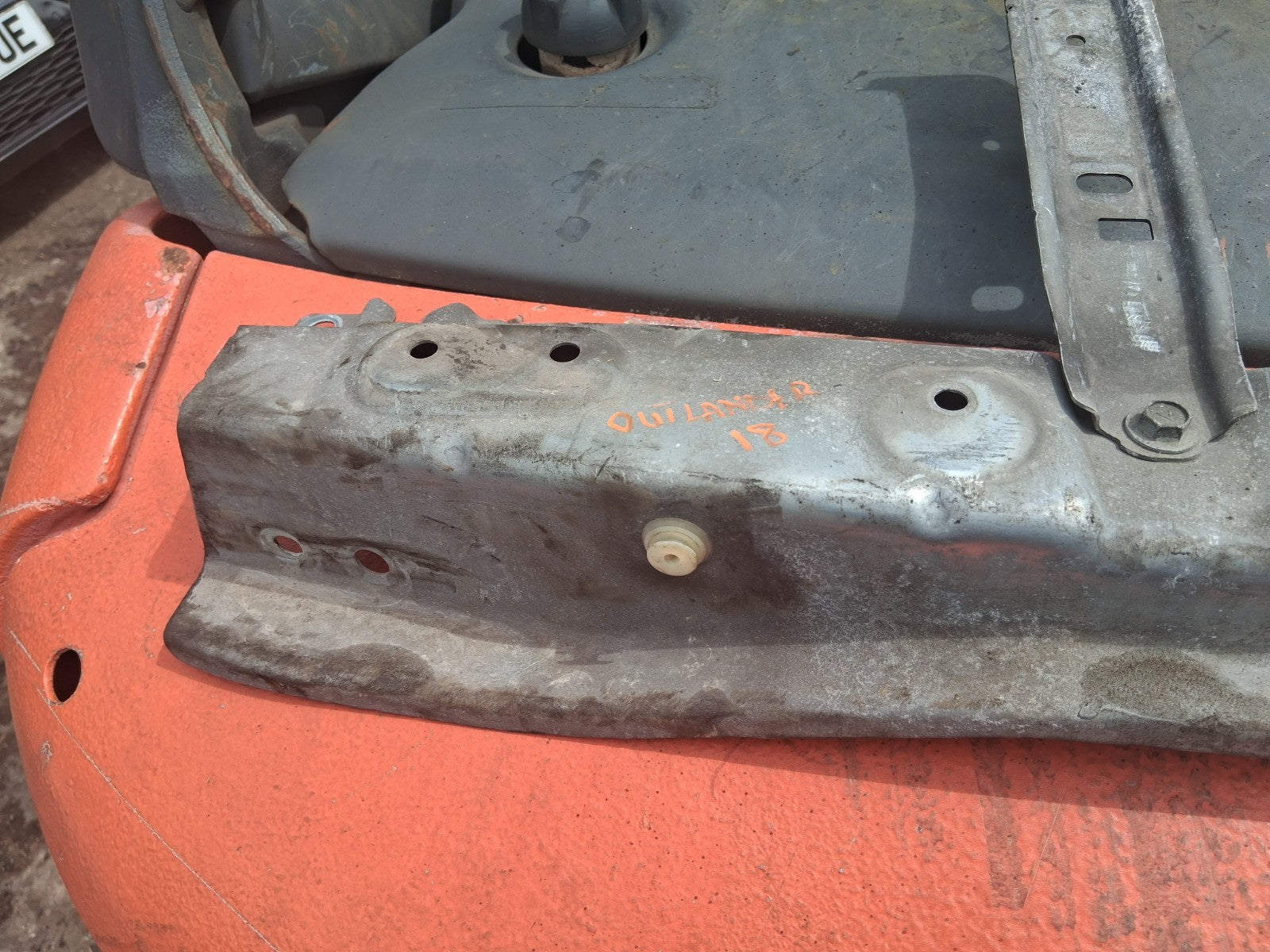 2018 MITSUBISHI OUTLANDER MK3 2.3 DIESEL FRONT UPPER SUPPORT SLAM PANEL