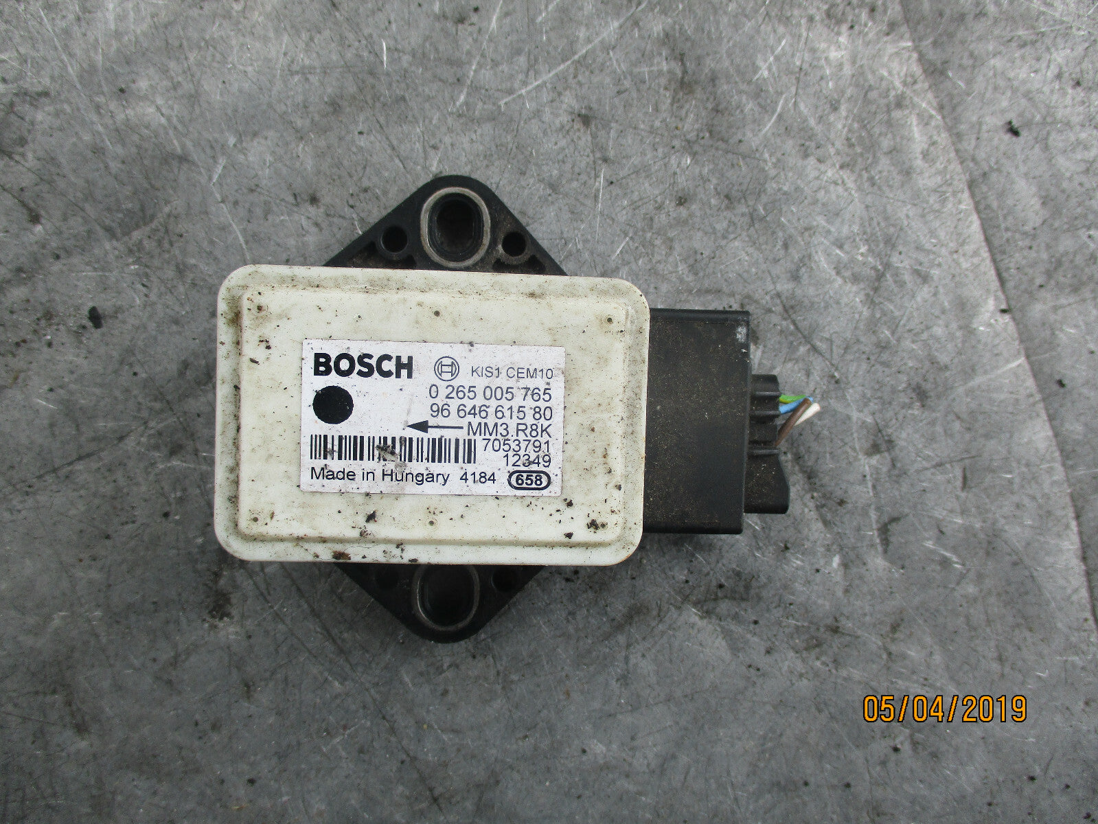 PSA  ESP YAW RATE SENSOR 9664661580 BOSCH