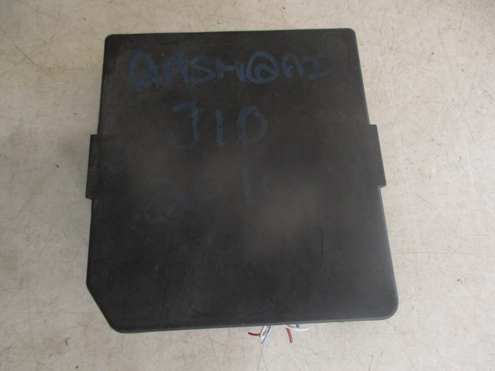 2010 NISSAN QASHQAI J10 1.5 DIESEL UNDER BONNET FUSE RELAY BOX