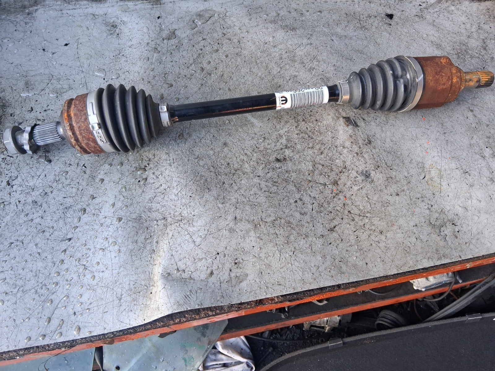 2024 JEEP AVENGER 1.2 PETROL NSF PASSENGER FRONT LEFT DRIVESHAFT 9844026680