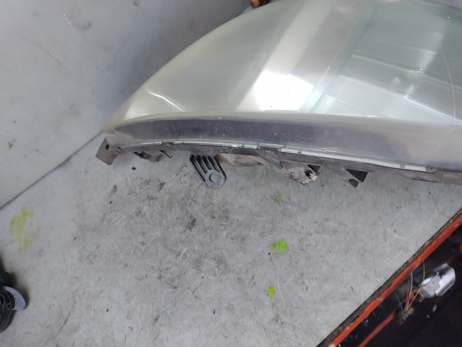 2004 HONDA JAZZ MK2 OSF DRIVER SIDE FRONT HEADLIGHT HEADLAMP