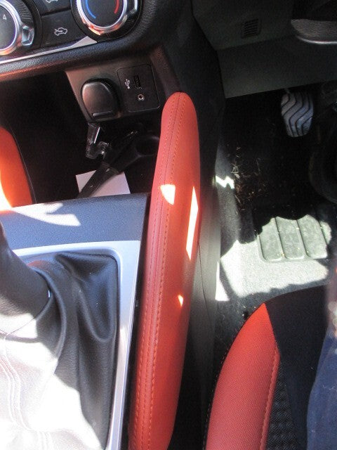 2018 NISSAN MICRA K14 CENTER CONLSOLE LEATHER TRIM SET ORANGE