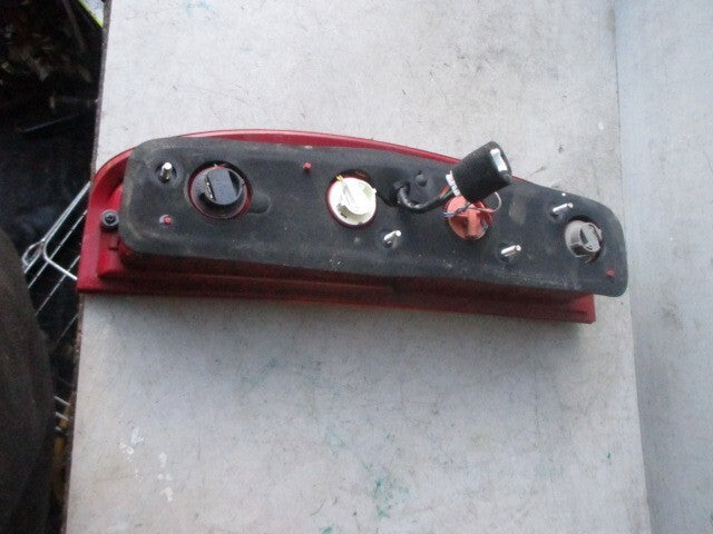2020 LDV SAIC V80 NSR PASSENGER SIDE REAR LIGHT TAIL LIGHT UNIT