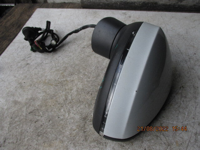 AUDI A1 2015 S LINE NSF PASSENGER SIDE FRONT WING MIRROR WHITE