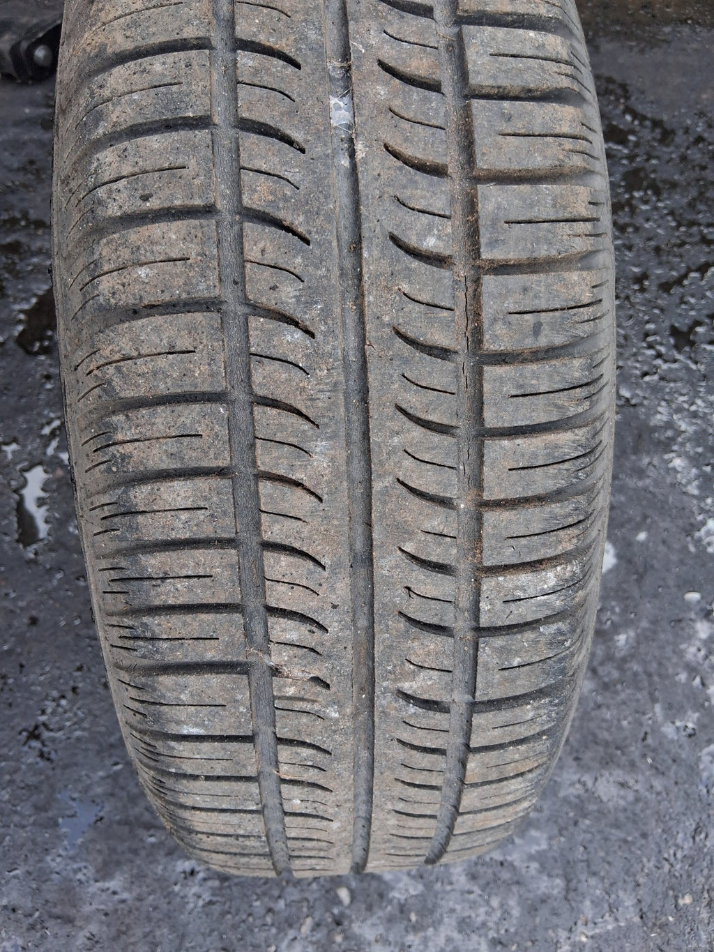 2001 PEUGEOT 206 14 INCH ALLOY WHEEL WITH TYRE 185/65R14