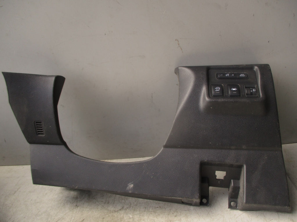 2019 NISSAN MICRA K14 MK5 DRIVER SIDE LOWER DASHBOARD SWITCHES & TRIM 681065FF