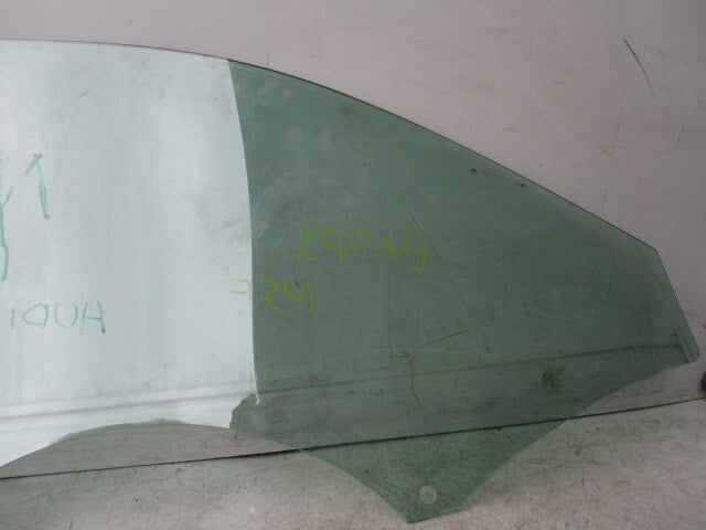 2010 AUDI A1 8X NSF PASSENGER SIDE FRONT WINDOW GLASS