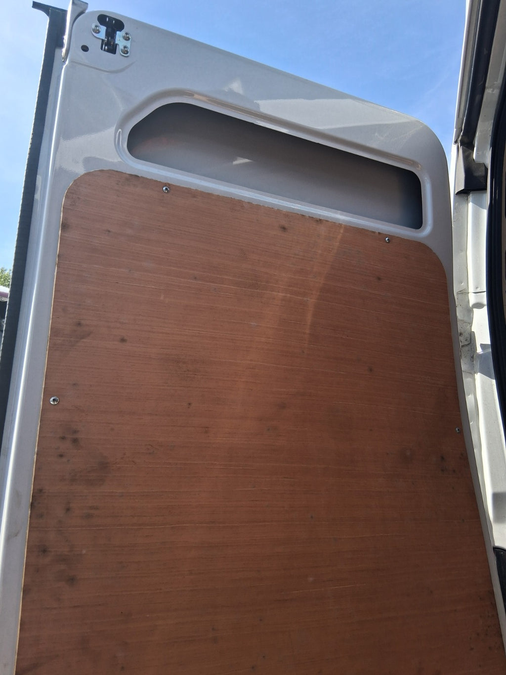 2024 PEUGEOT BOXER MK3 NSR PASSENGER SIDE REAR COMPLETE DOOR WHITE