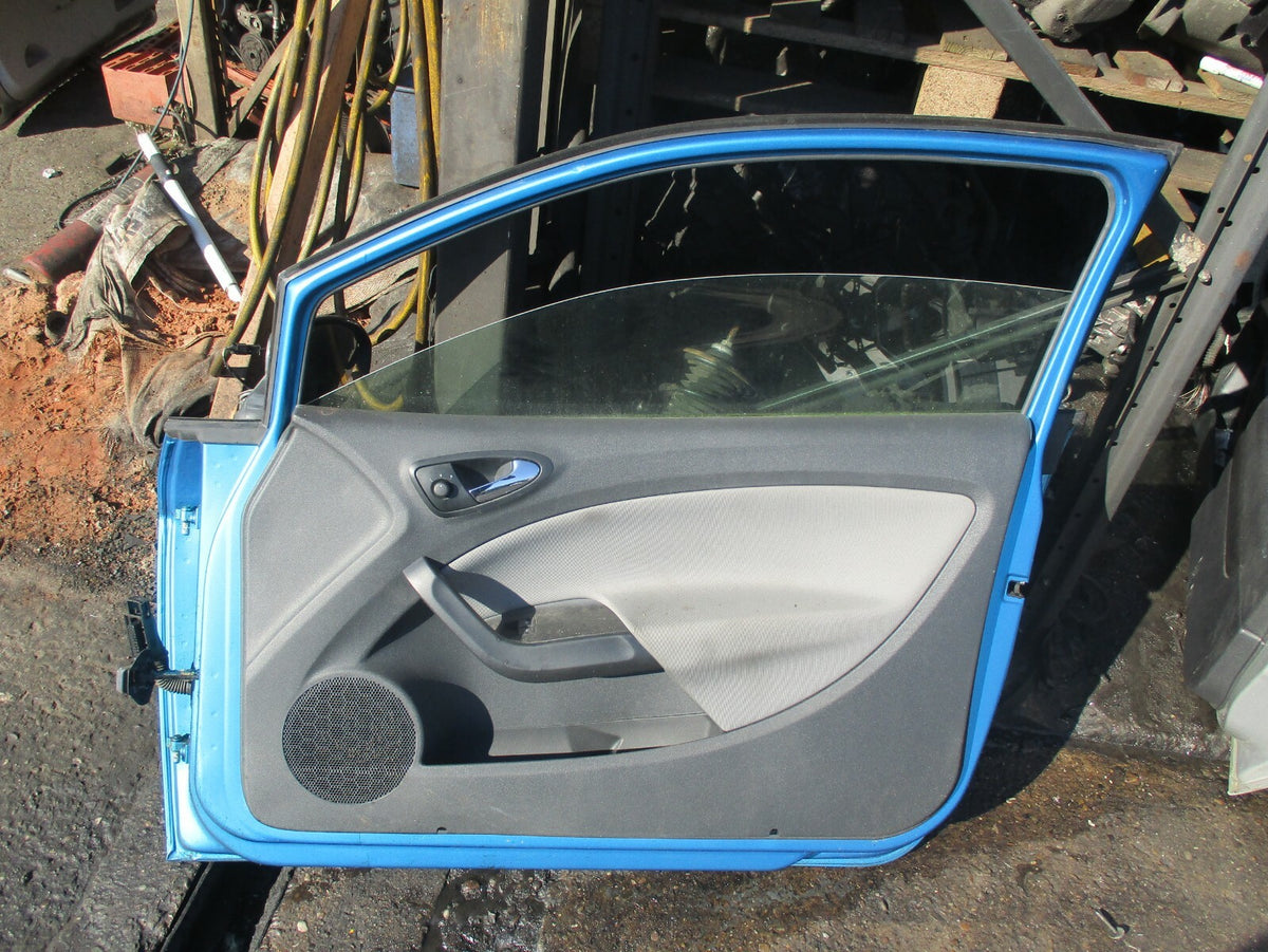 SEAT IBIZA 6J 3 DOOR OSF DRIVER SIDE FRONT COMPLETE DOOR LW5N BLUE