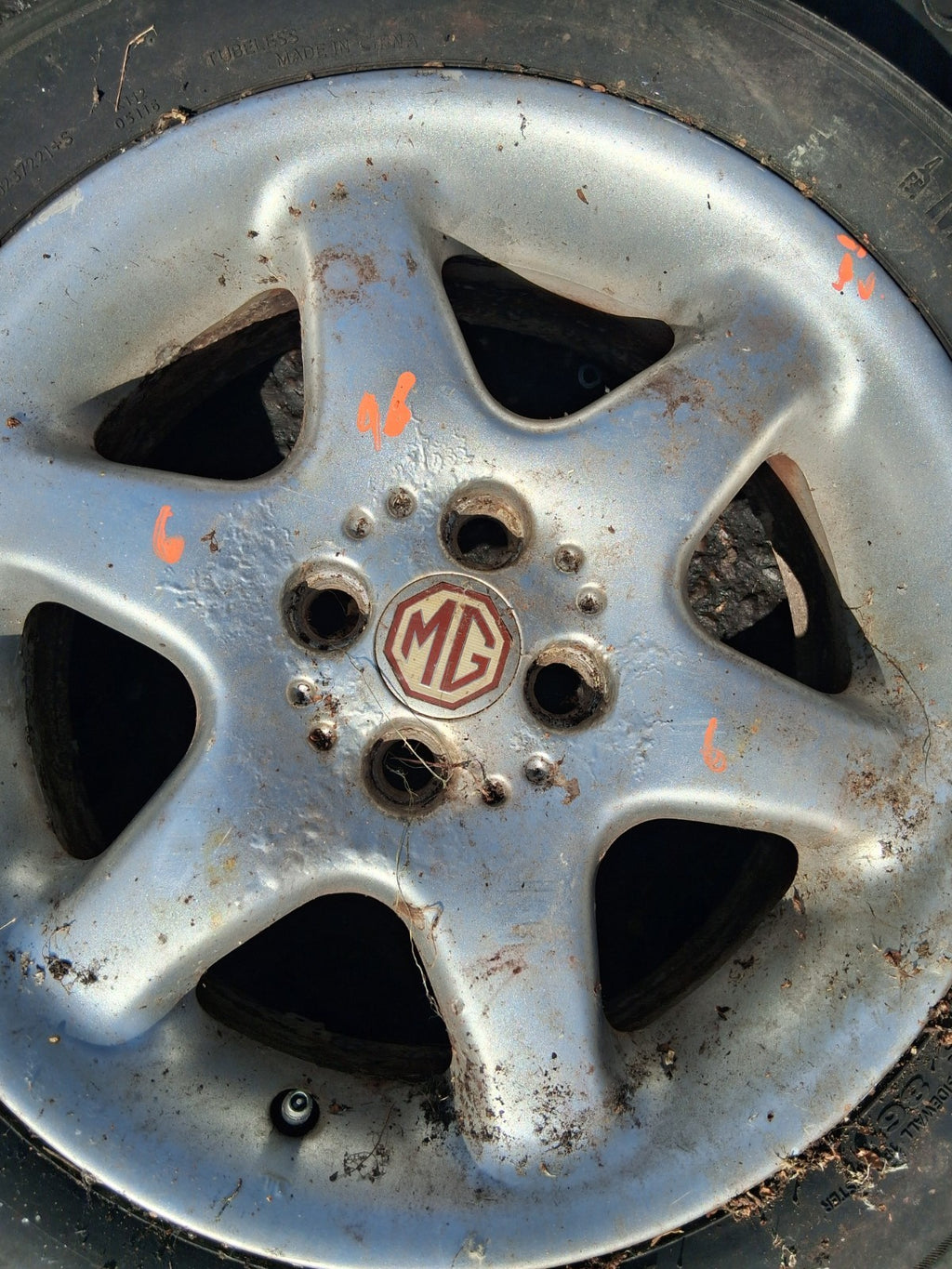 MG MGF 1996 MK1 15 INCH ALLOY WHEEL WITH TYRE 205/50R15