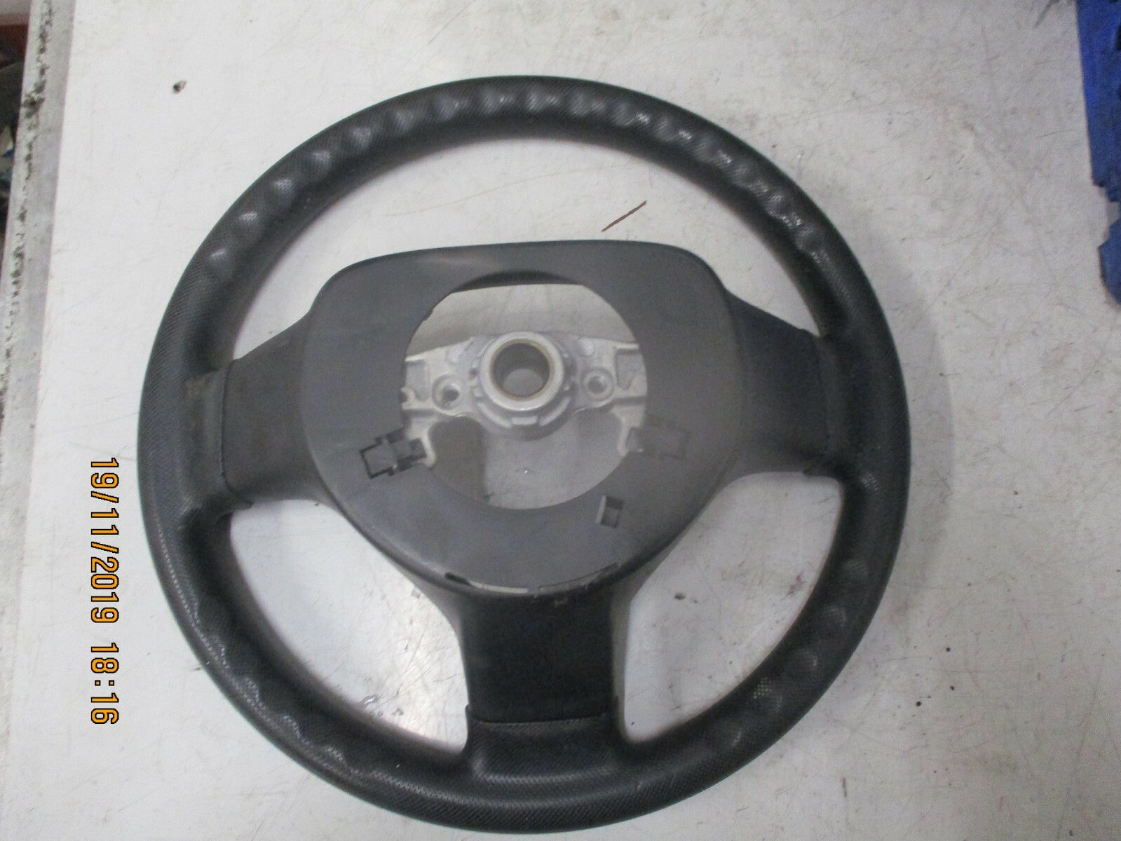 PEUGEOT 107 2012 STEERING WHEEL BLACK