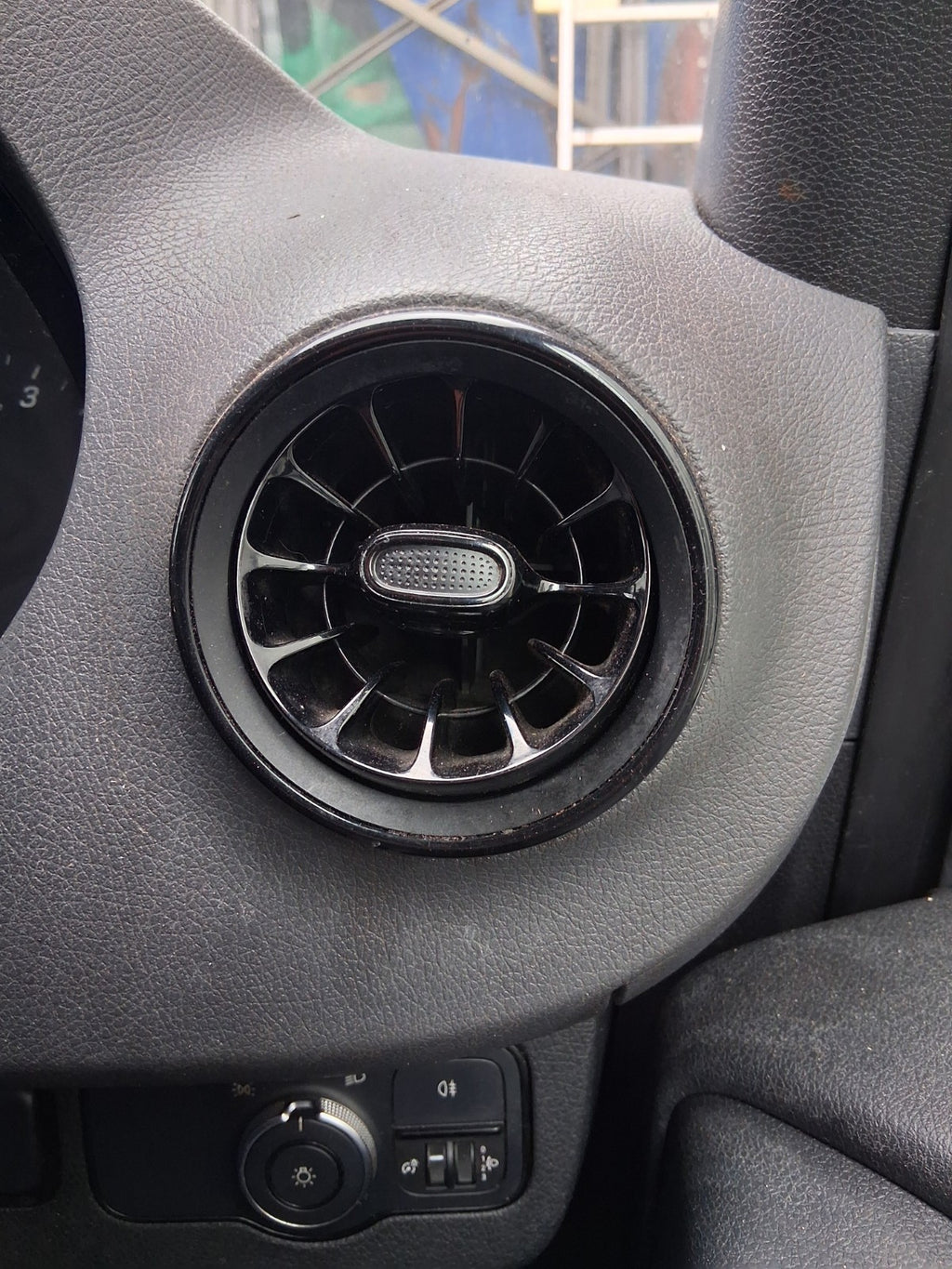 2018 MERCEDES BENZ SPRINTER W907 OSF DRIVER SIDE FRONT RIGHT AIR VENT