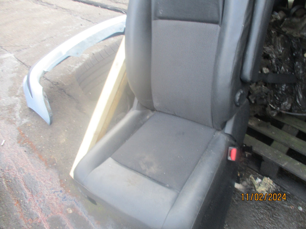 VAUXHALL VIVARO MK3 2021 OSF DRIVER SIDE FRONT COMPLETE SEAT HALF LEATHER