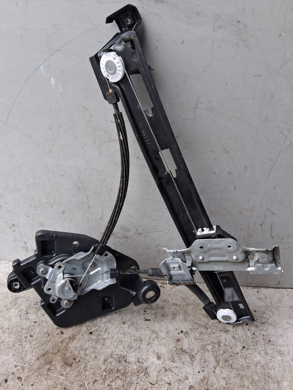 SEAT IBIZA 6J 2017 OSR DRIVER SIDE REAR RIGHT MANUAL WINDOW REGULATOR 6J4839462C