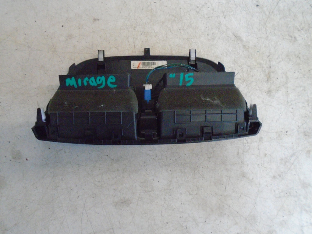 MITSUBISHI MIRAGE 2015 CENTRE DASH AIR VENT 8002B003XA
