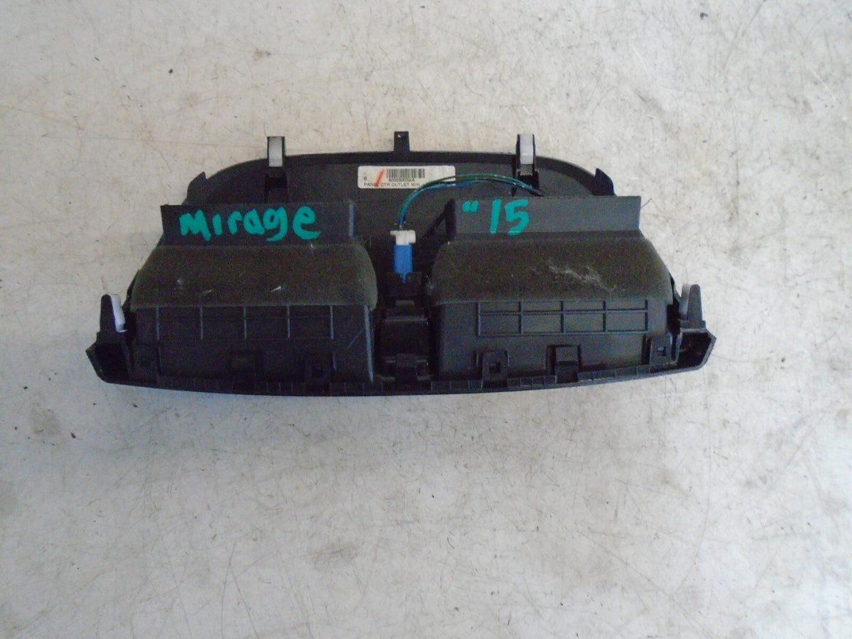 MITSUBISHI MIRAGE 2015 CENTRE DASH AIR VENT 8002B003XA