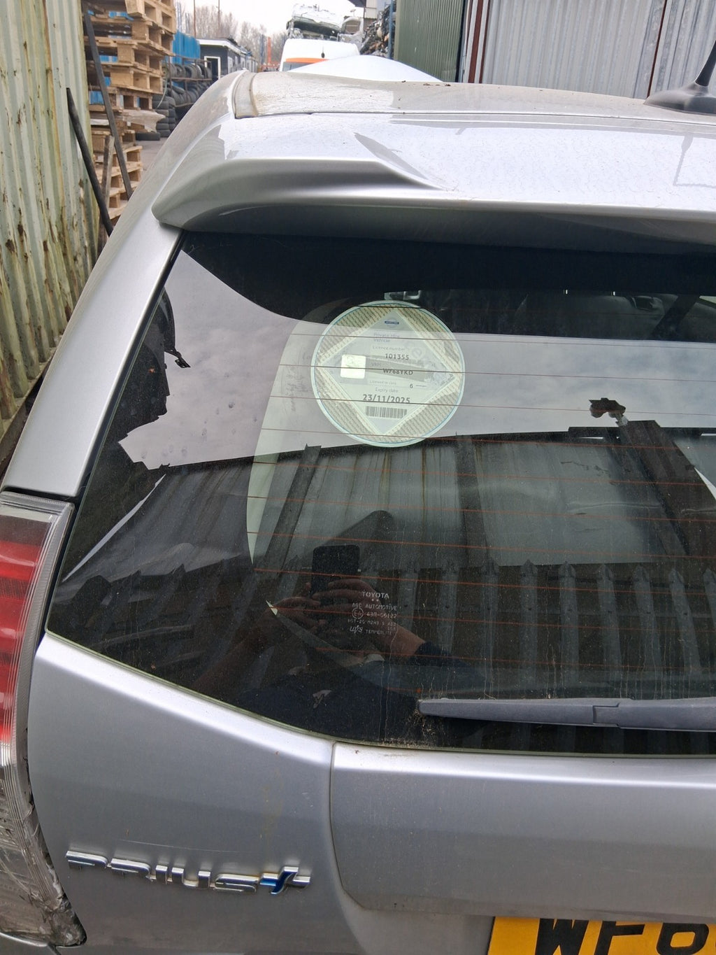 2018 TOYOTA PRIUS V PLUS XW40 COMPLETE REAR TAILGATE BOOTLID SILVER