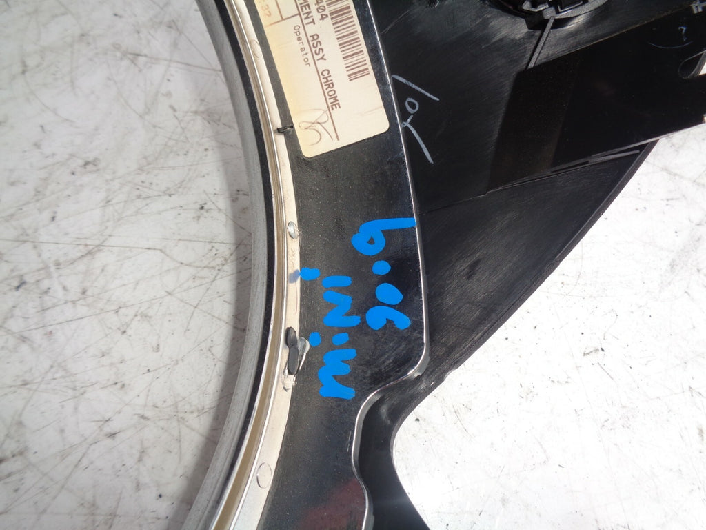 BMW MINI R52 2006 COOPER S 2006 1.6 SPEEDOMETER SURROUND TRIM rg 24051 404