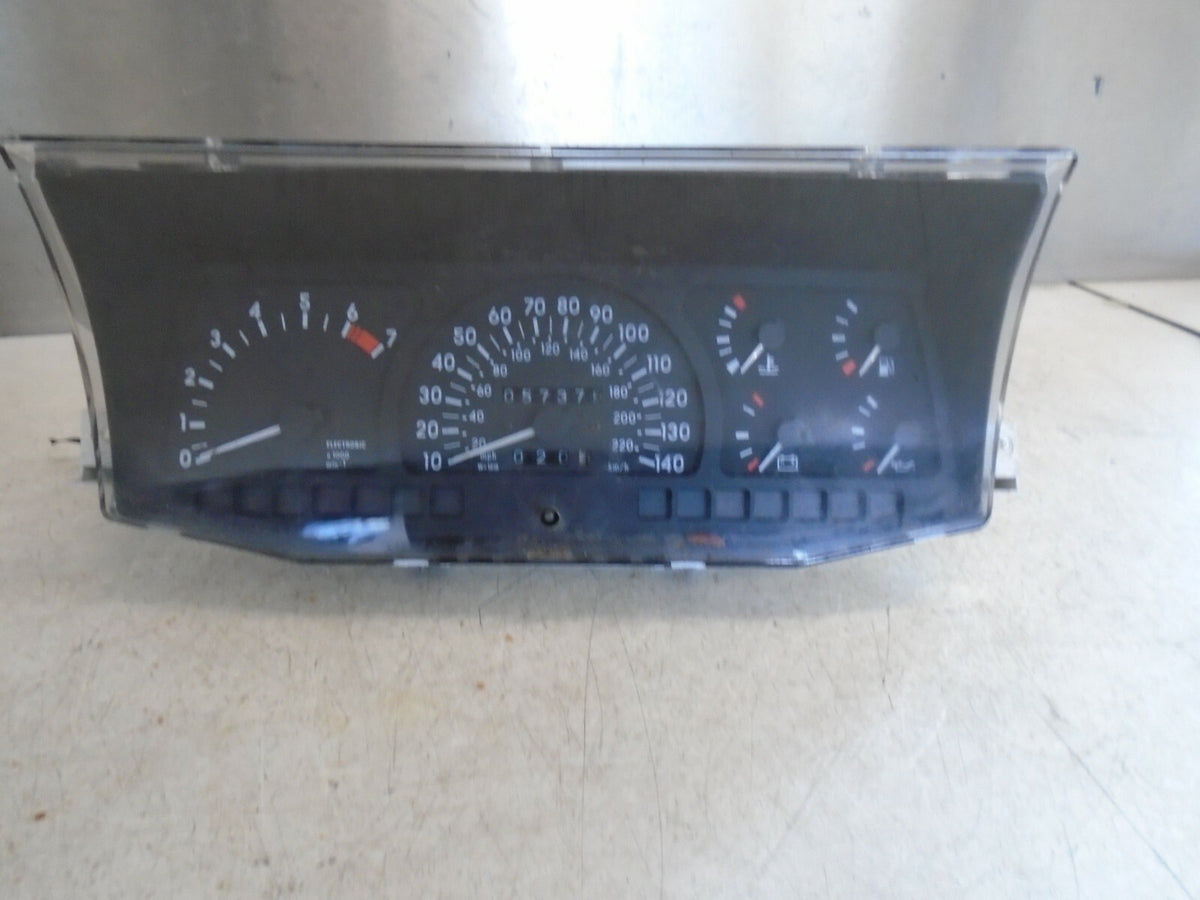 VAUXHALL FRONTERA MK1 1995 SPEEDOMETER INSTRUMENT CLUSTER 88481604