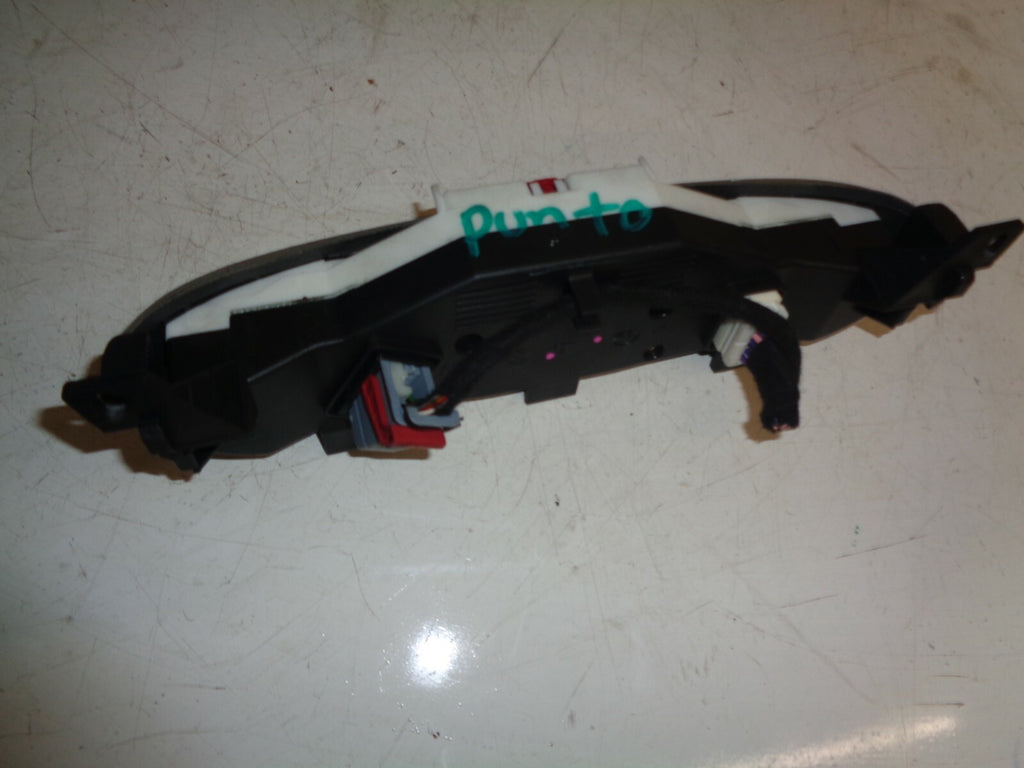 FIAT GRANDE PUNTO HATCHBACK HAZARD LIGHT SWITCH