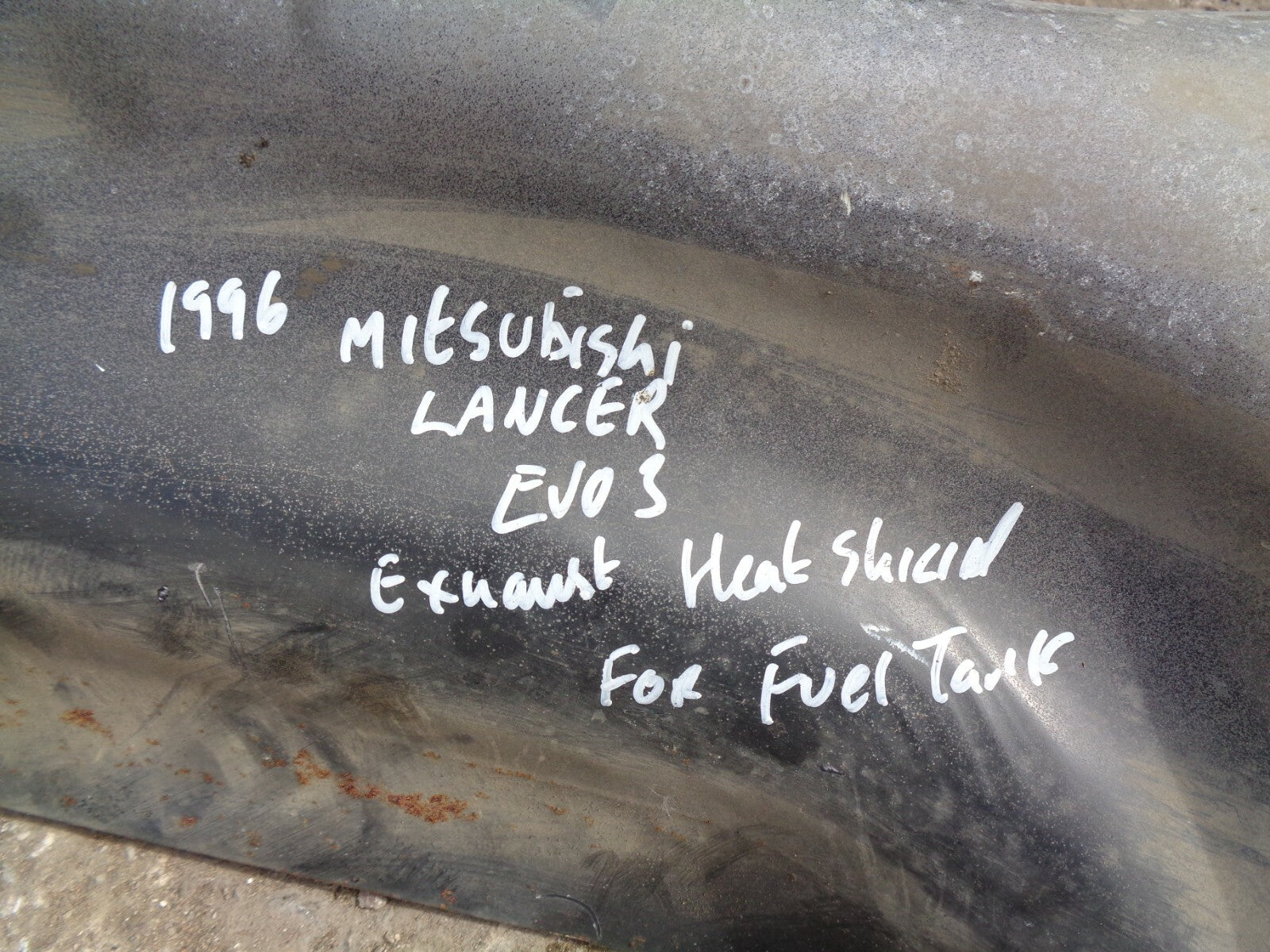 MITSUBISHI LANCER EVO EVOLUTION 3 1996 EXHAUST HEAT SHIELD GUARD FUEL TANK PLATE