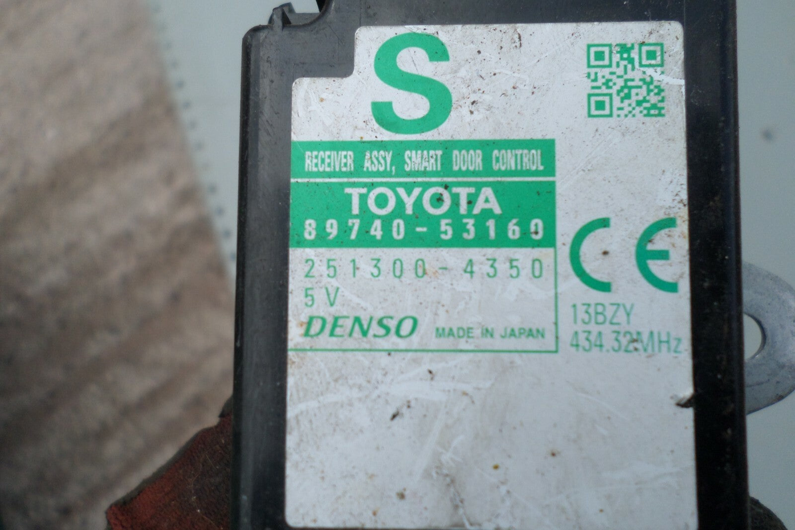 LEXUS IS IS220 SMART DOOR CONTROL RECEIVER MODULE UNIT 8974053160