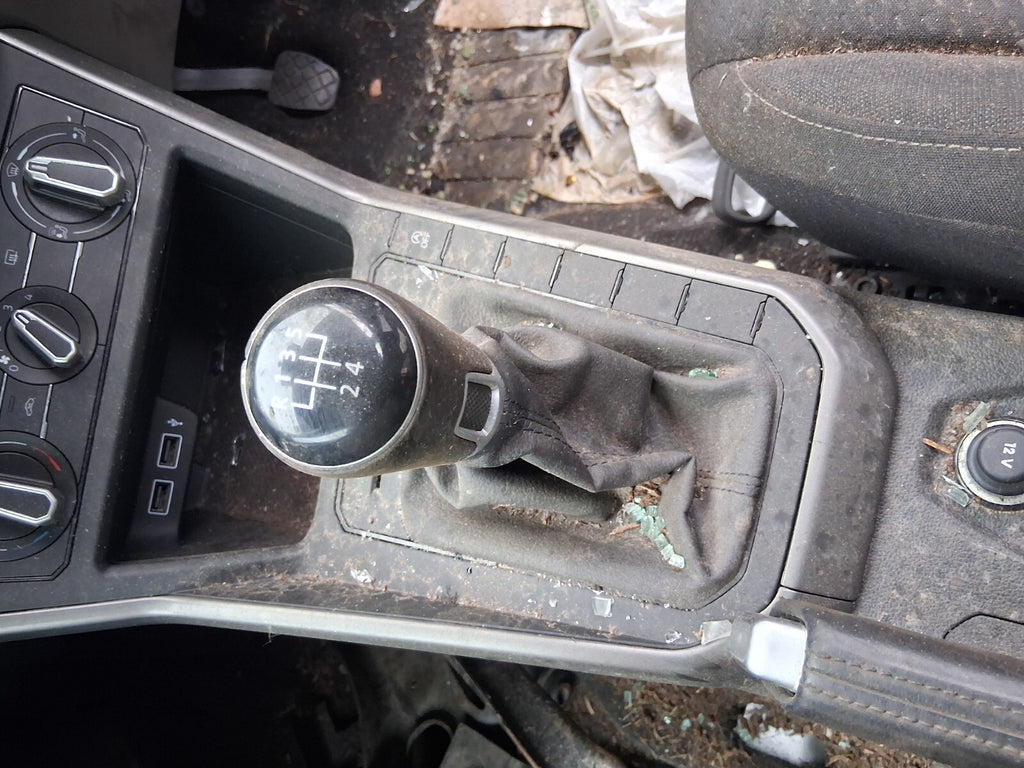 VW VOLKSWAGEN POLO 2018 MK6 1.0 PETROL MANUAL GEAR STICK GEAR SHIFTER GEAR LEVER