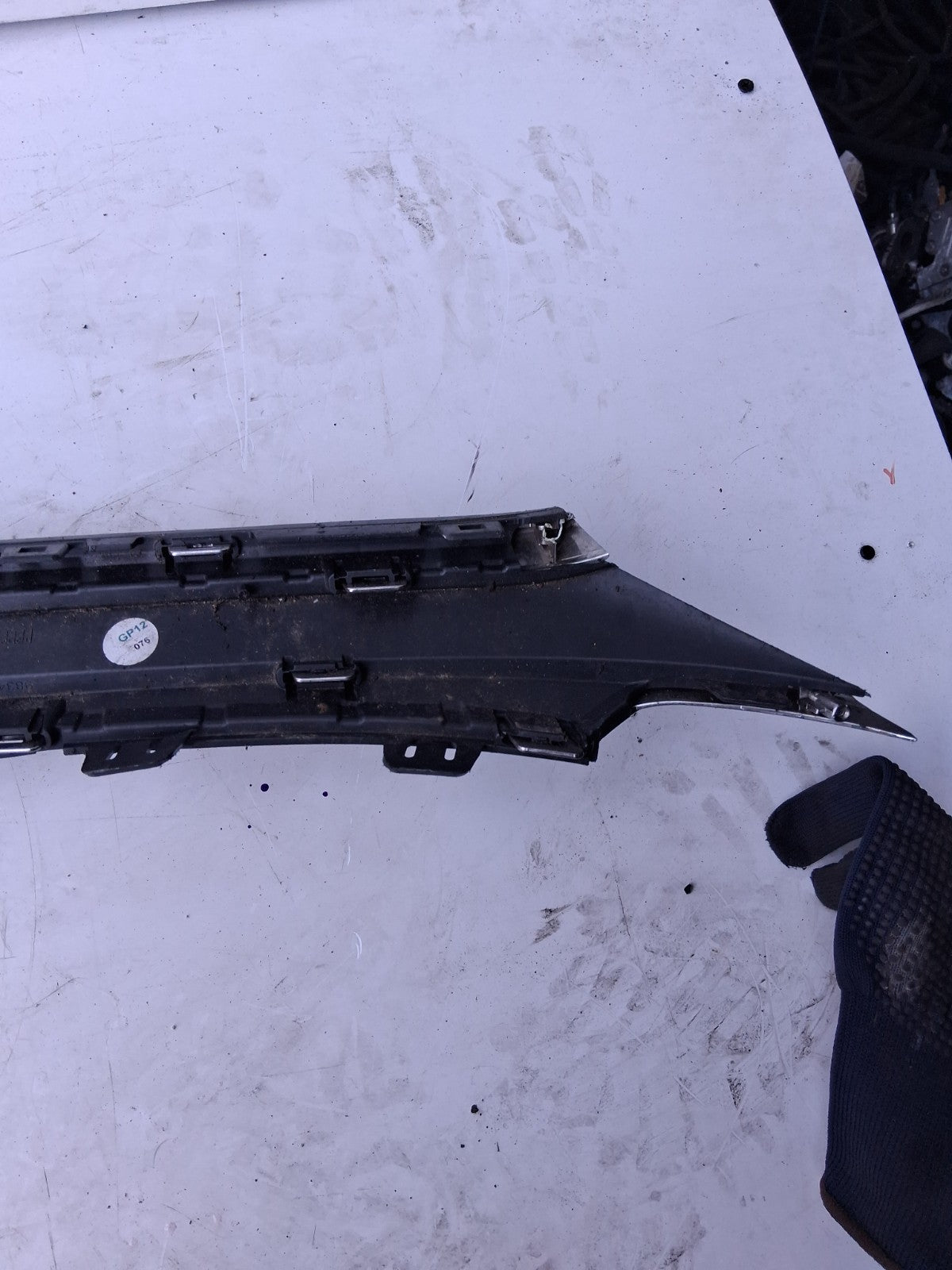 CITROEN C4 2007 ON RADIATOR GRILLE 9834711980