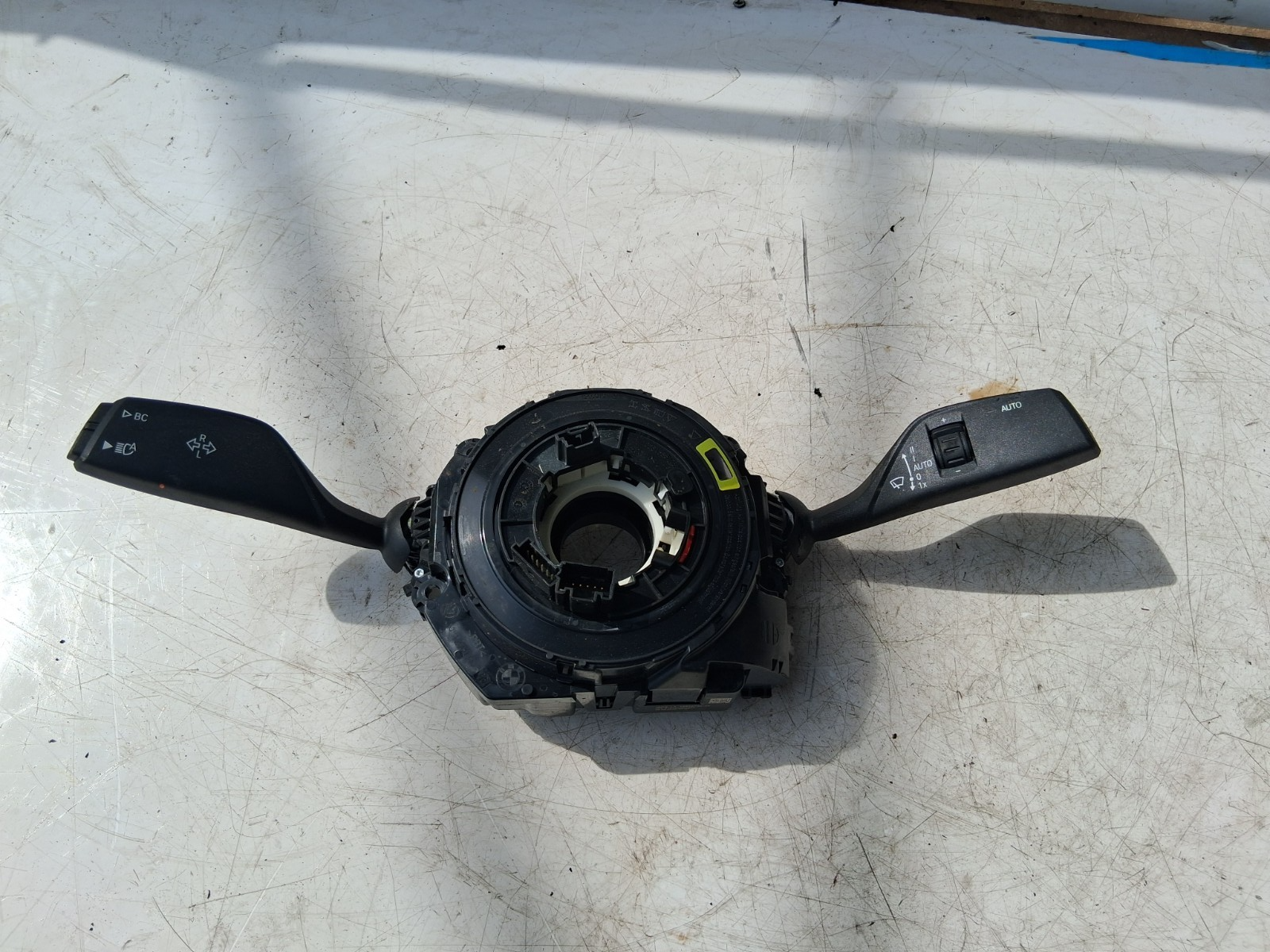2023 BMW 2 SERIES F44 M SPORT INDICATOR WIPER SWITCH STALK SQUIB 1052878200