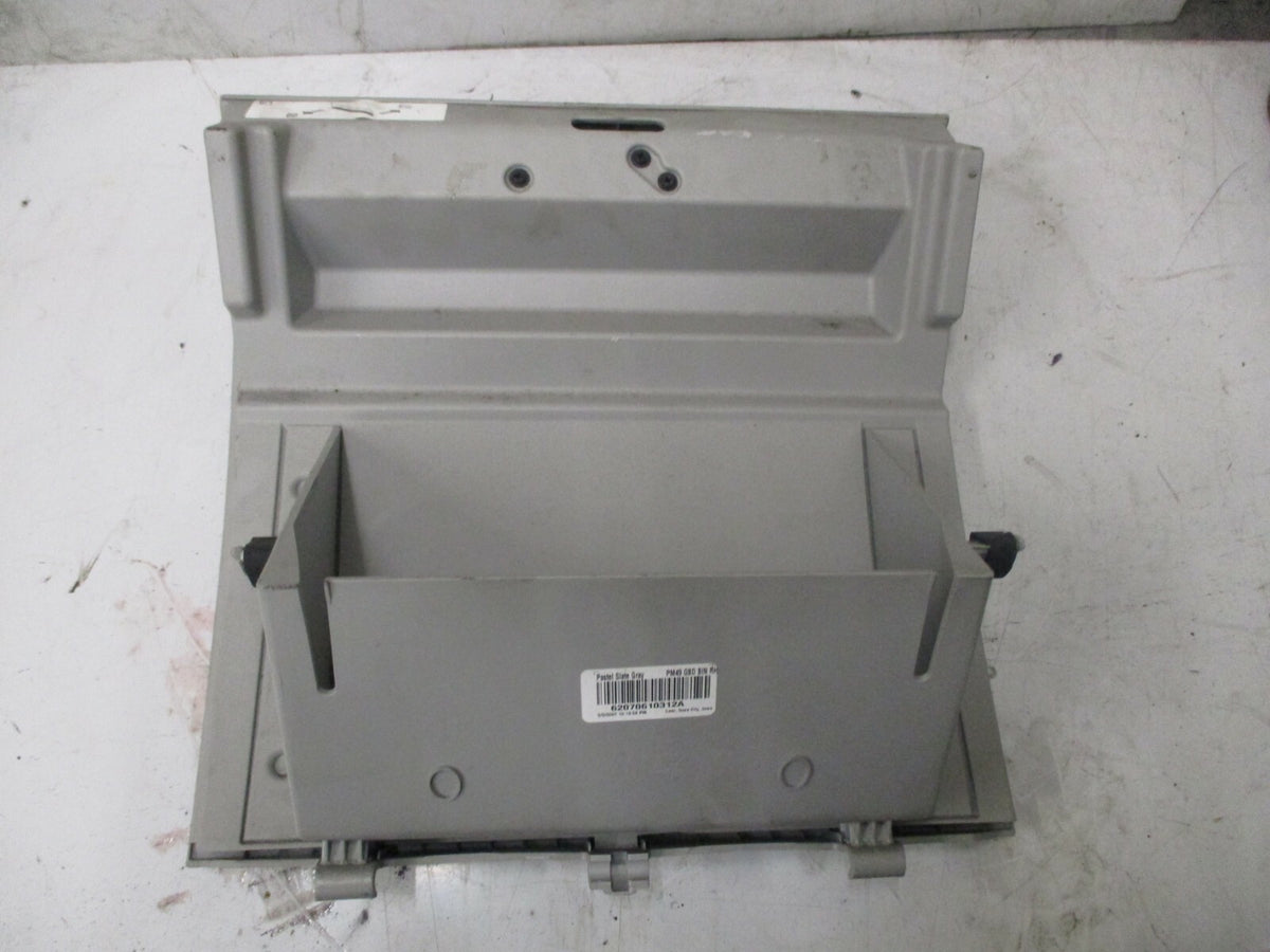 DODGE CALIBER 2008 INTERIOR STORAGE COMPARTMENT GLOVE BOX LID 62070610312A