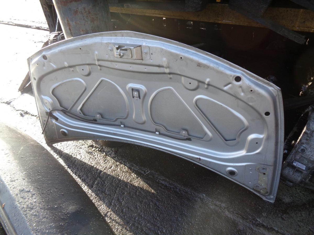 RENAULT CLIO MK3 2007 COMPLETE BONNET PANEL SILVER