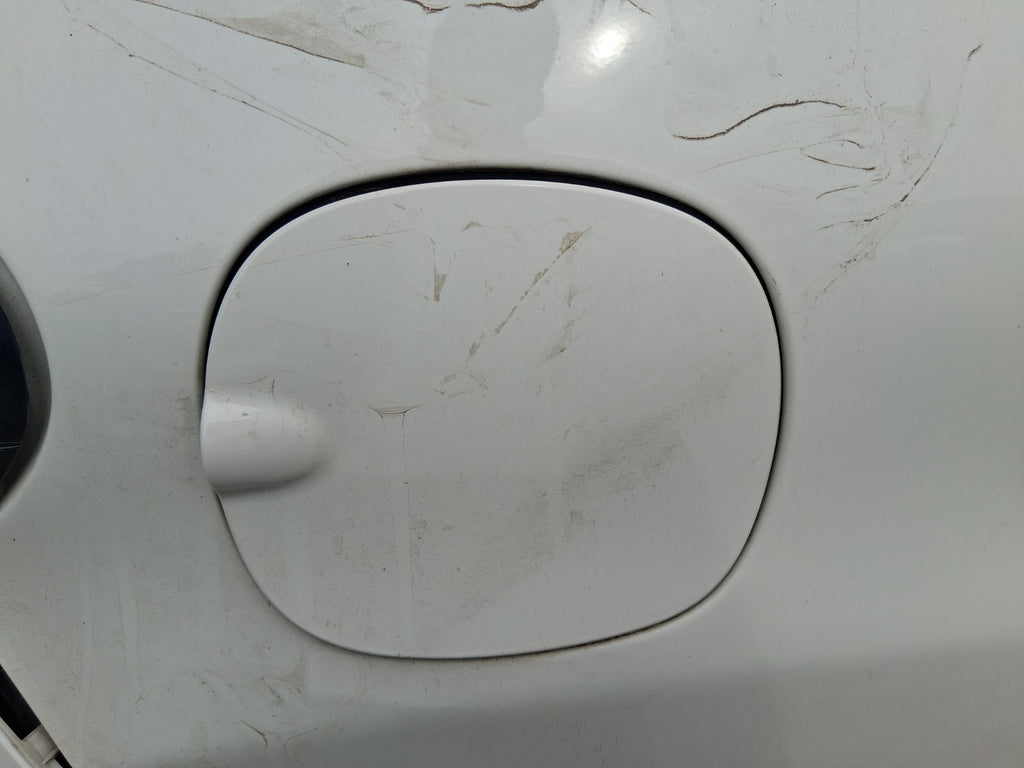2019 FIAT 500L HATCHBACK FUEL FILLER FLAP WHITE BIANCO GELATO 934/A