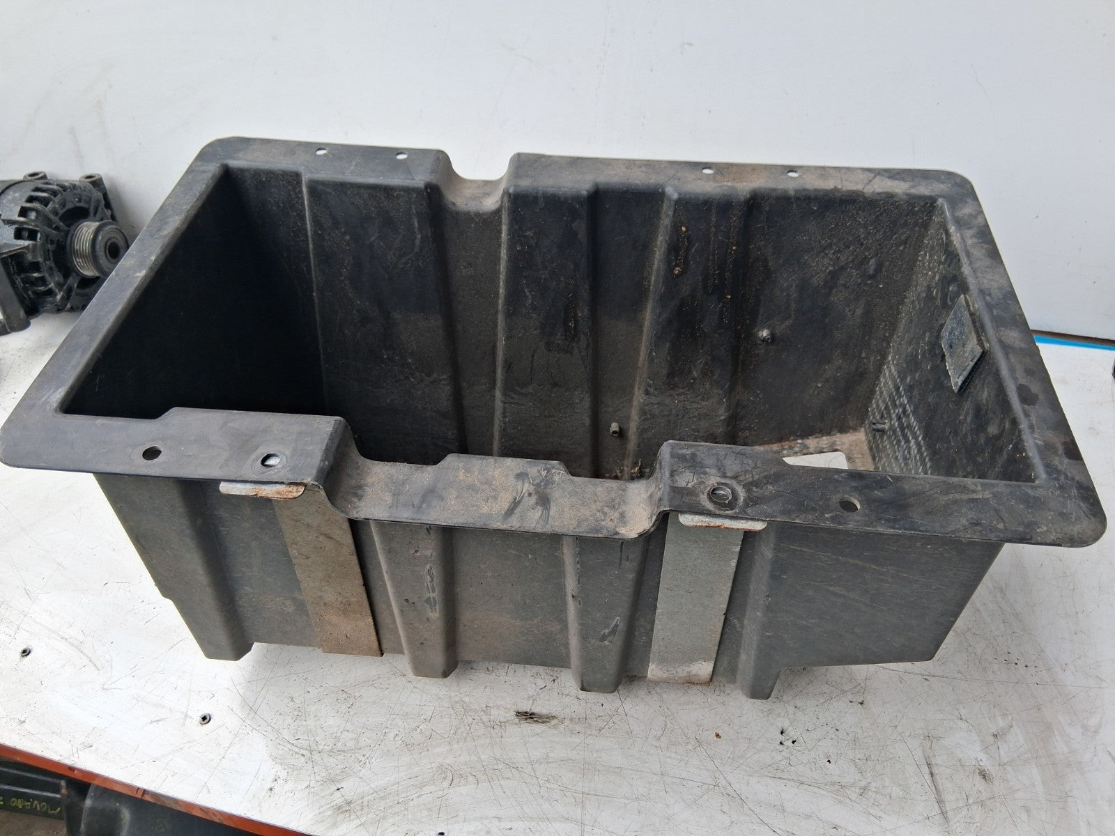 2021 MERCEDES BENZ SPRINTER W907 BATTERY BOX A9106108300