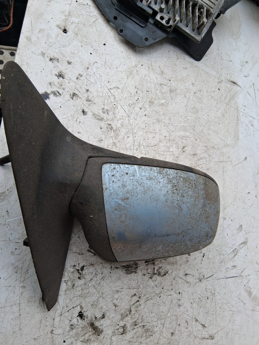 2005 FORD MONDEO MK3 OSF DRIVER SIDE FRONT RIGHT WING MIRROR E9014236