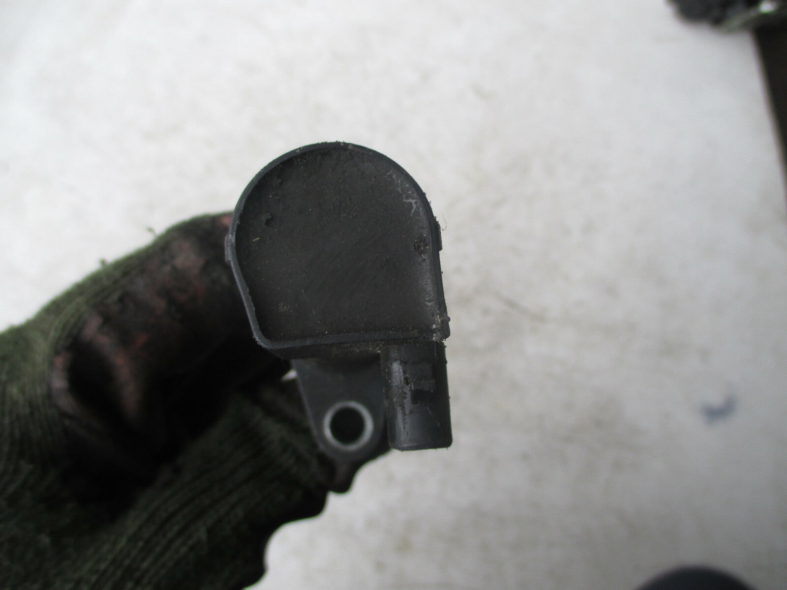 RENAULT SCENIC MK2 PETROL 2008 SINGLE PENCIL IGNITION COIL PACK UNIT 0040100052