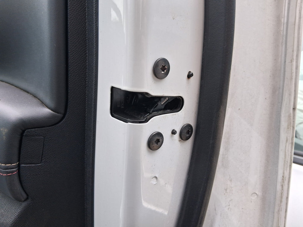 2023 DS DS 4 CROSSOVER OSF DRIVER SIDE FRONT DOOR LOCK MECHANISM