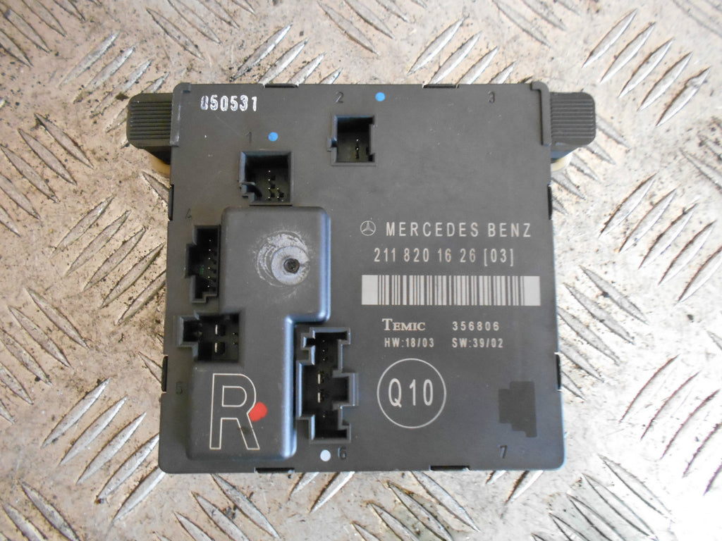 MERCEDES E CLASS W211 2005 OSR DRIVER SIDE REAR DOOR CONTROL MODULE 21182016