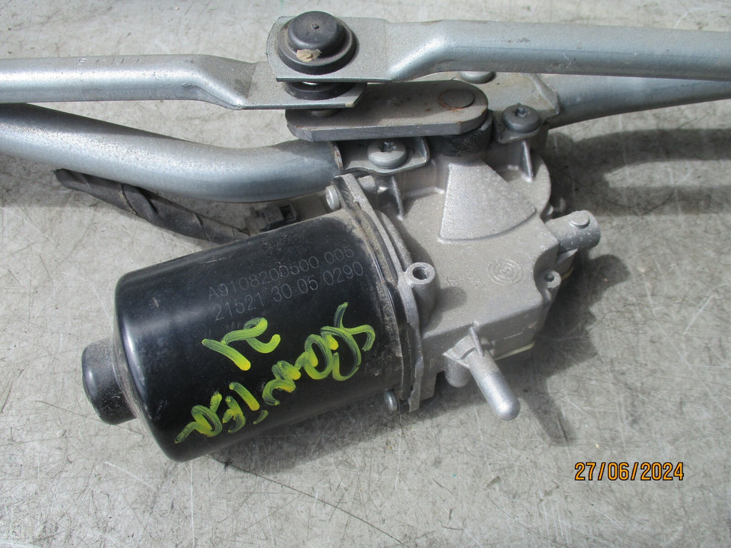 2021 MERCEDES SPRINTER W907 FRONT WINDSCREEN WIPER MOTOR LINKAGES A9108200500