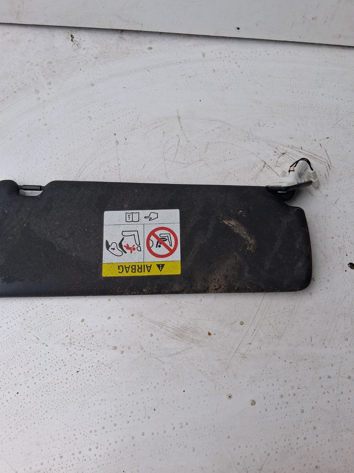 2017 BMW 3 SERIES NSF NEAR LEFT SIDE SUN VISOR 806131304