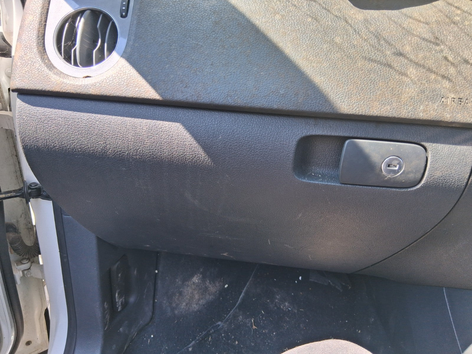 2013 VW VOLKSWAGEN TIGUAN NS PASSENGER SIDE STORAGE GLOVEBOX