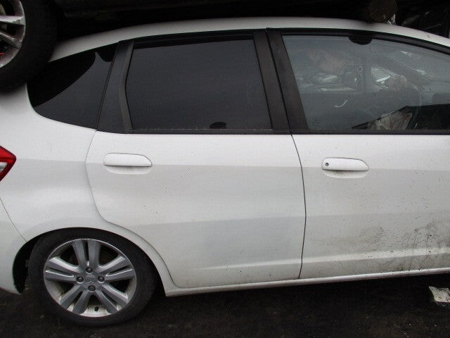 HONDA JAZZ MK3 2014 OSR DRIVER SIDE REAR COMPLETE DOOR ORCHID WHITE NH788P