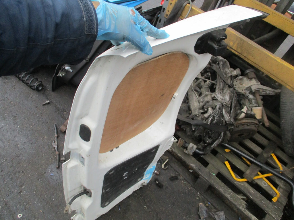 PEUGEOT BIPPER 2015 OSR DRIVER SIDE REAR COMPLETE DOOR WHITE
